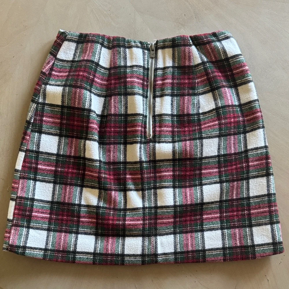 Hollister Plaid Mini Skirt - Red, Green, White - Picture 2 of 3
